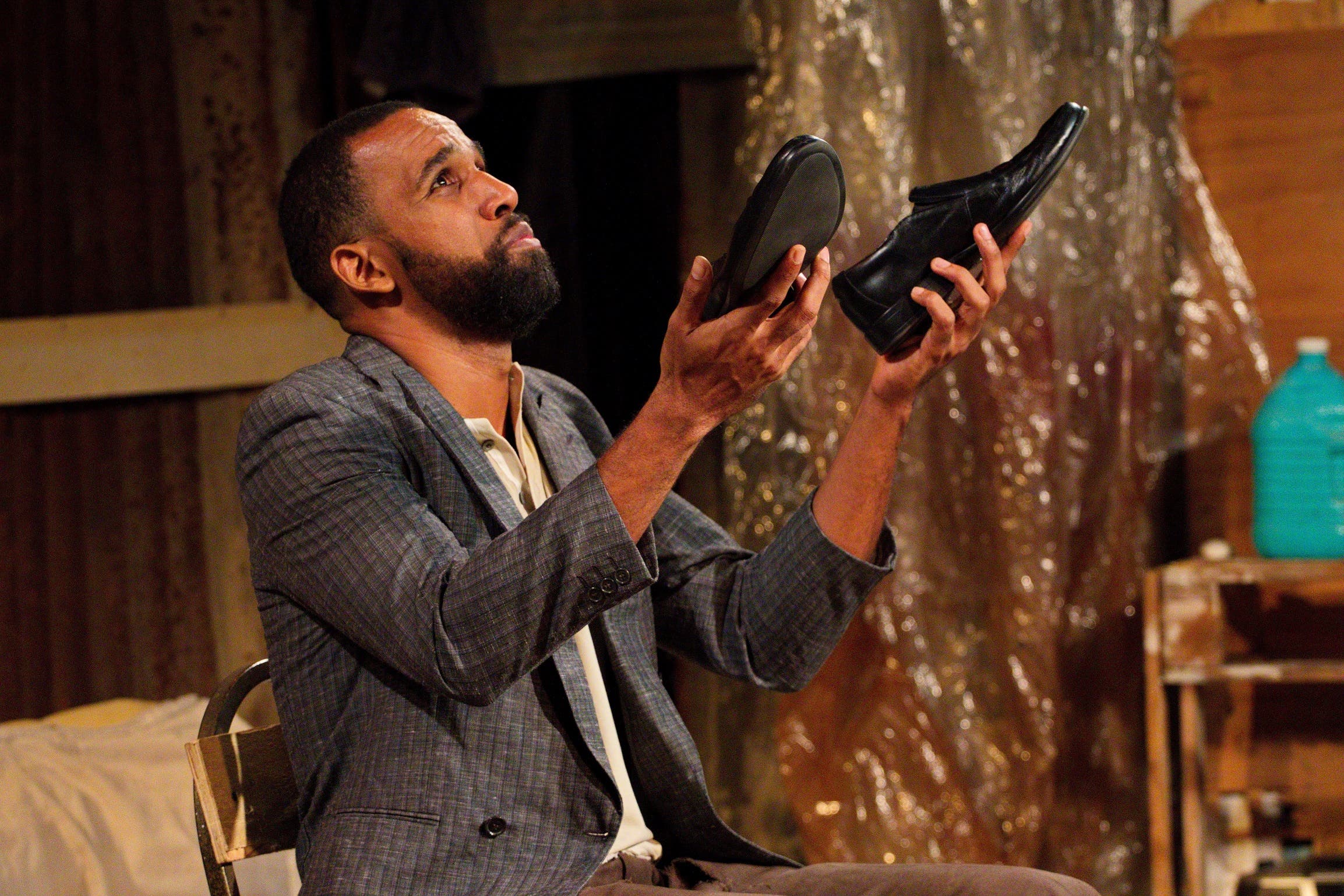 “Sin zapatos no hay paraíso”, de Pepe Sierra en Temporada de Teatro Banreservas