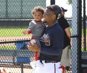 Ronald Acuña Jr aún se está rehabilitando la rodilla, no jugará el juego de primavera