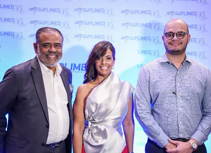 Representantes de ambas entidades en el lanzamiento.