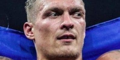 Usyk deja Ucrania para  pelear frente a Joshua