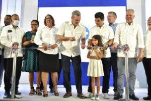 Gobierno inaugura drenaje pluvial en barrio Moscú, San Cristóbal