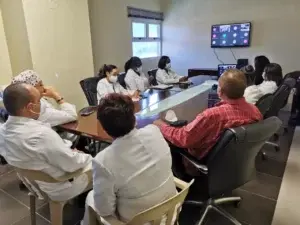 Hospital Darío Contreras participa en Videoconferencia sobre Indicadores de Salud