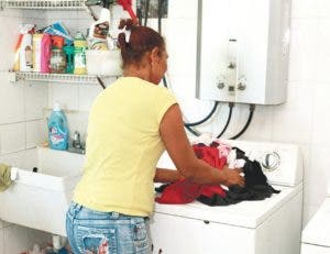 Servicio doméstico podría desaparecer por normativa