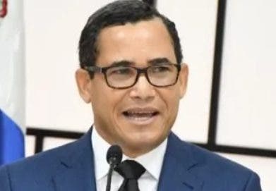 Eddy Olivares aspirará a presidencia del PRM