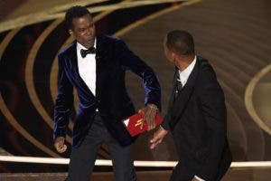 Academia: Will Smith se negó  marcharse tras bofetada Chris Rock