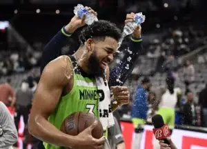 Karl-Anthony Towns brilla con 60 puntos, 32 solo en un cuarto