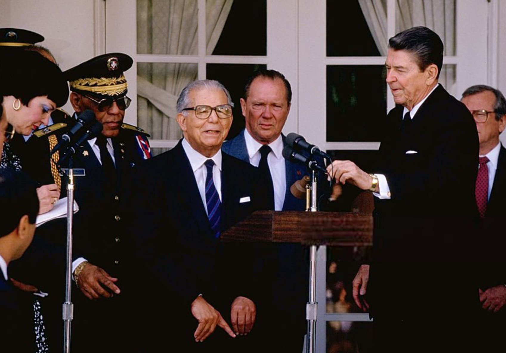 Balaguer declinó pedido de Reagan para que acogiera a  Manuel Noriega como asilado