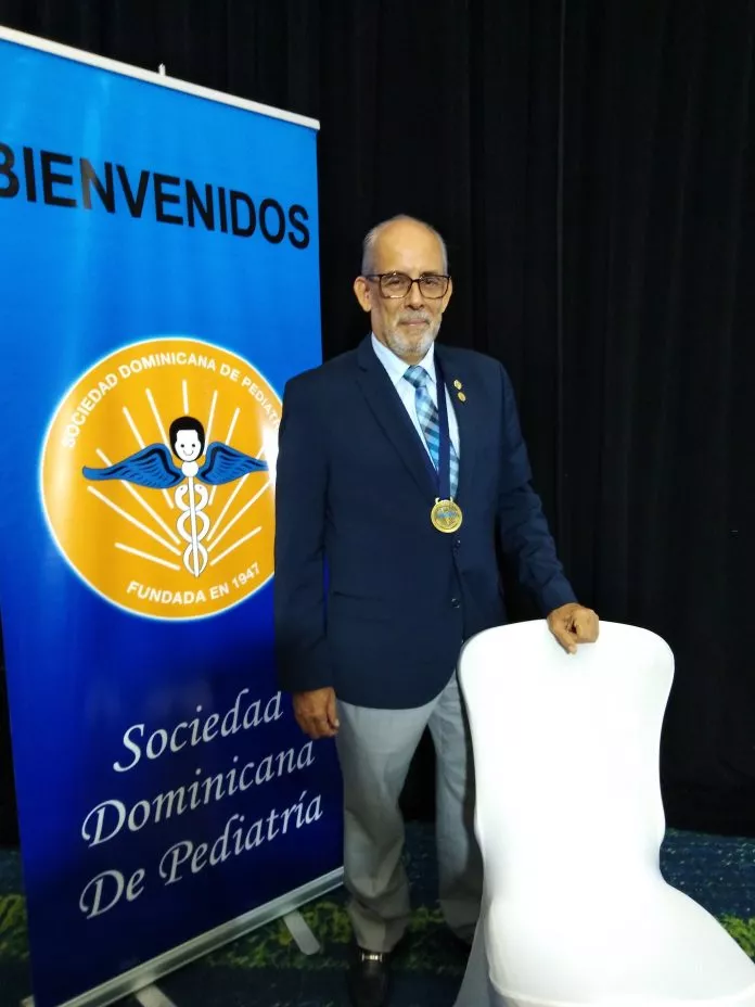 Fallece expresidente Sociedad de Pediatría