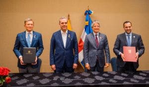 República Dominicana y Ecuador buscan facilitar expansión de servicios aéreos