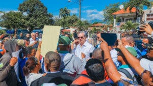 Abinader: «El interés de este Gobierno es ayudar a la gente que más lo necesita»