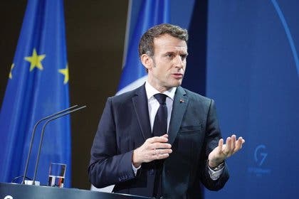 Macron formaliza candidatura para las elecciones en Francia