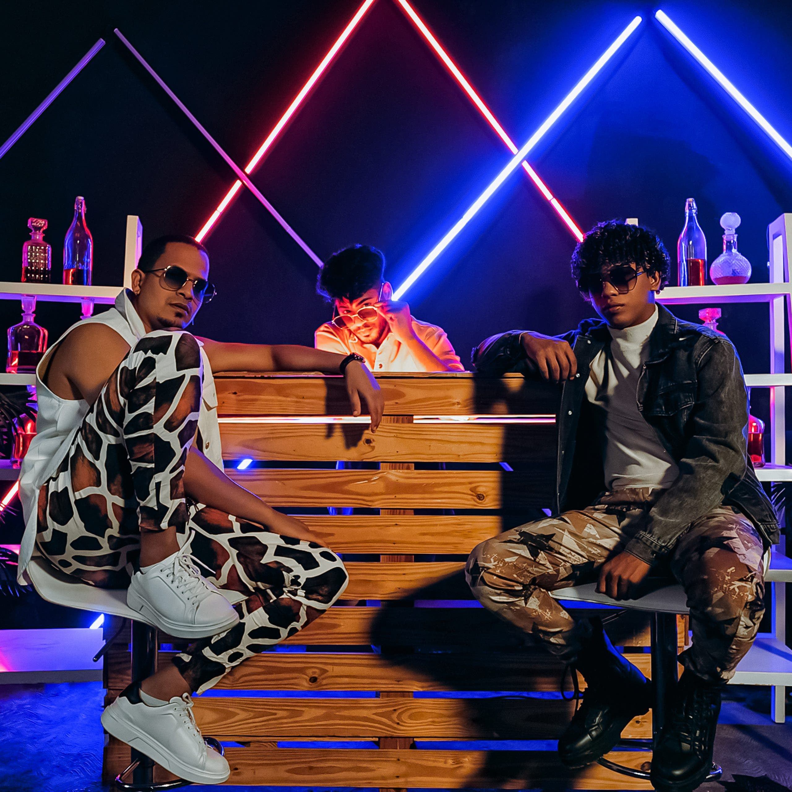 Grupo Extra estrenó “Beberé” en las plataformas de música digital