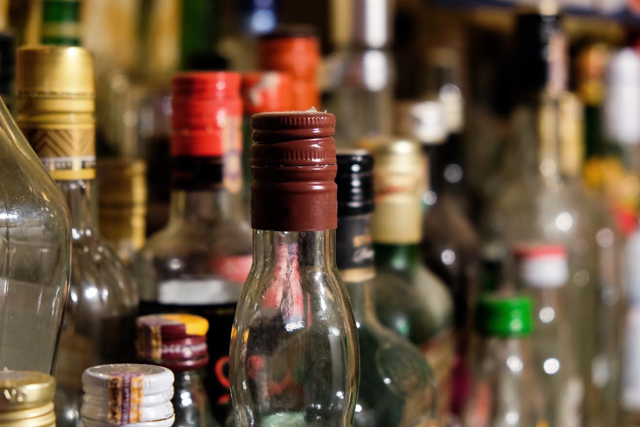 Importadores advierten sobre comercio ilícito de bebidas alcohólicas