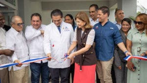 Entregan unidad de emergencia del Hospital Dr. Alejo Martínez García