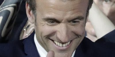 Macron  reelegido en presidencia Francia