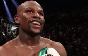 Mayweather  se disculpa por la pobre actuación ante  Logan Paul