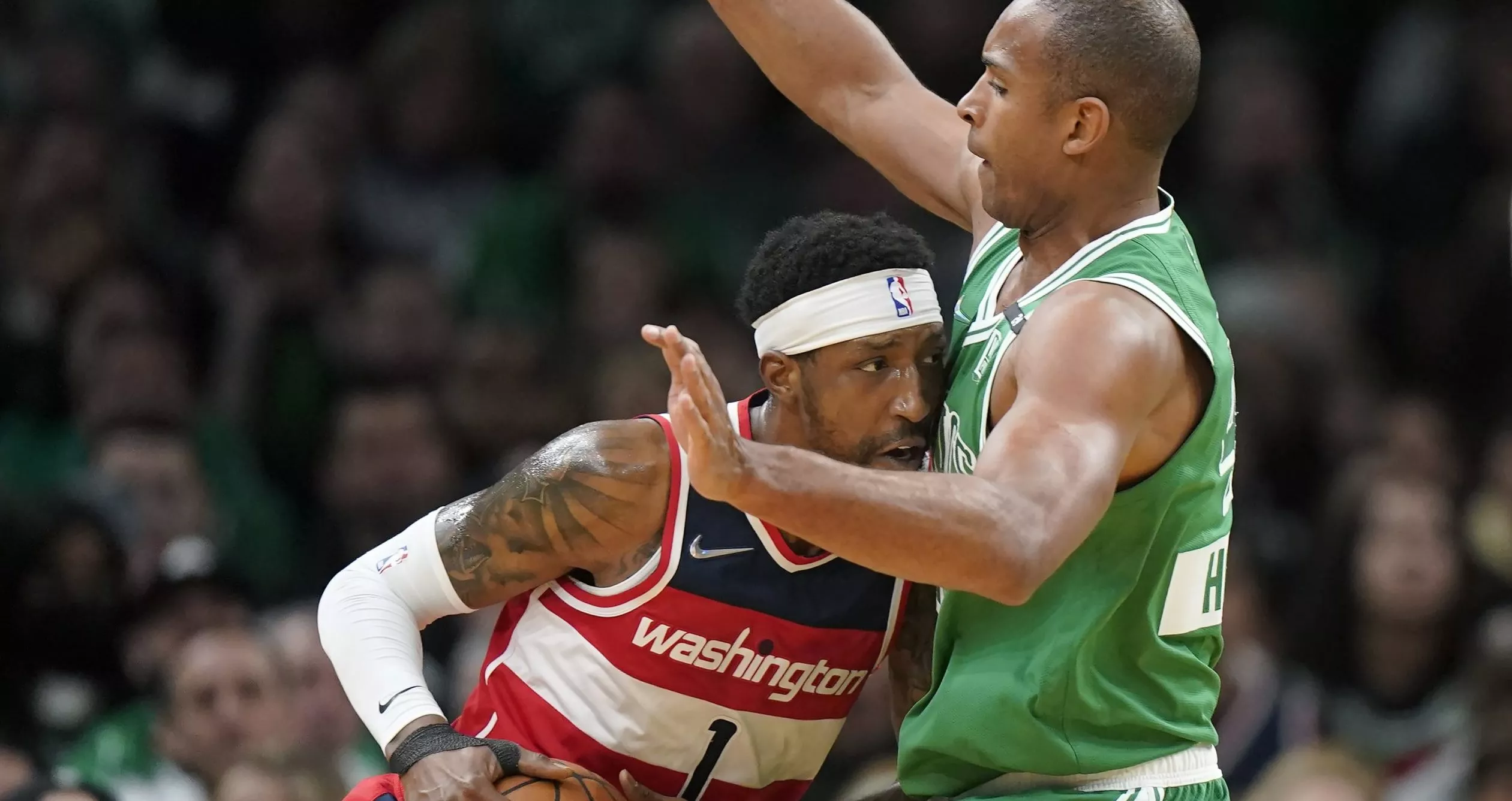 Al Horford  aporta 10 en paliza Celtics  sobre Washington