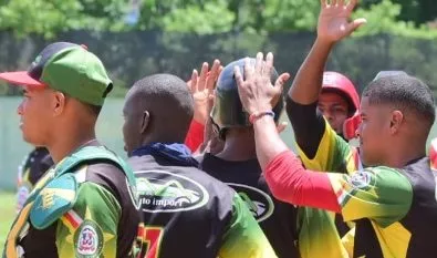 Ejército barre a Policía Nacional; avanza  final béisbol