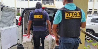 Ocupan  397 paquetes de cocaína en medio de un tiroteo en las costas próximo al Palmar de Ocoa