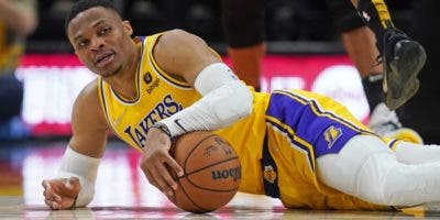Los Lakers se empiezan a quedar sin balas