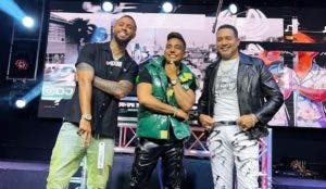 DJ Adoni reúne en vivo a bachateros dominicanos para un mix