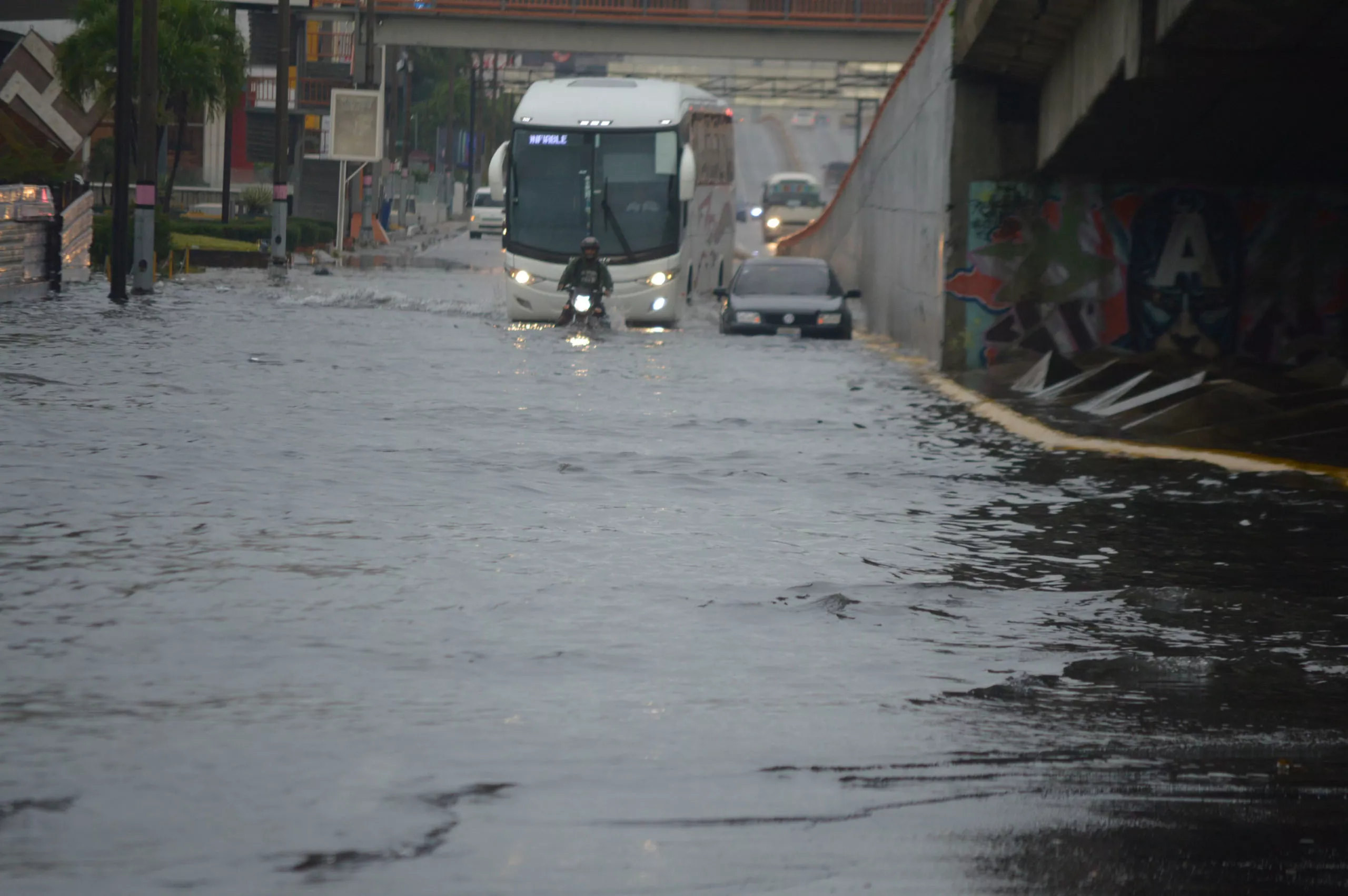 Onamet pone en alerta el Gran Santo Domingo por posible inundaciones