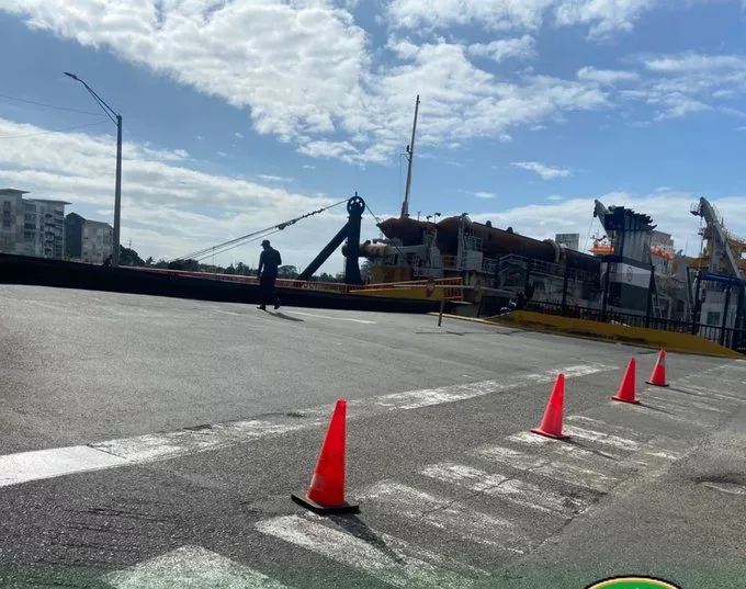 Puente flotante estará cerrado por tres horas este miércoles