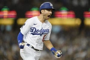 Dodgers ganan 5-2 pese al récord de Greene para Rojos