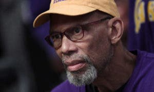 Abdul-Jabbar: LeBron ha hecho cosas de las que debería estar avergonzado