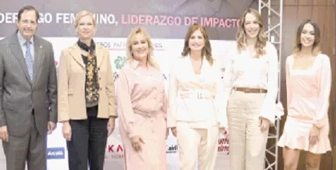 Mujeres Factor de Éxito realiza un conversatorio sobre el liderazgo