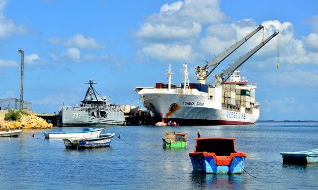 Gobierno abre licitación para rehabilitación y ampliación del puerto de Manzanillo