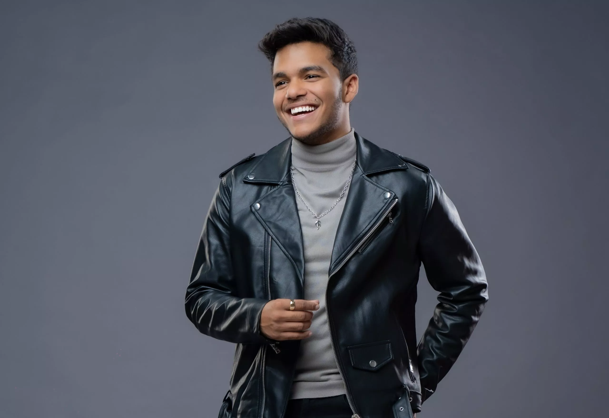 Ganador de The Voice Dominicana presenta primera bachata