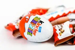 Más de 150 casos de salmonelosis en chocolates Kinder, confirma OMS