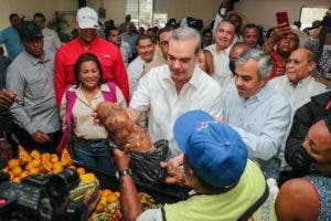 Abinader: «Nosotros lo que queremos es llevar la comida más barata al pueblo»