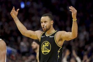 Curry y Warriors frenan a Jokic y eliminan a Nuggets