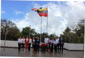 Conmemoran el 212 aniversario del inicio del proceso independentista en Venezuela