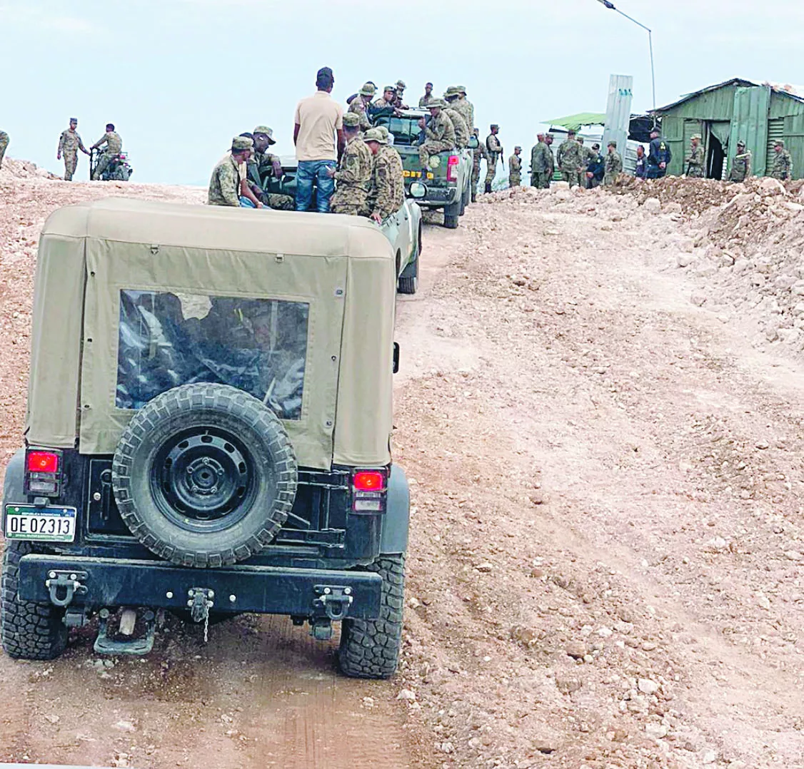 El refuerzo militar de la frontera se ha hecho efectivo para evitar ingreso de bandas.