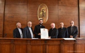 Firma de convenio para promover estudios Ciencias del Matrimonio y la Familia en Universidad del Vaticano