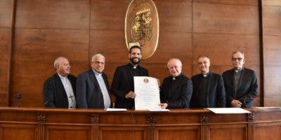 Firma de convenio para promover estudios Ciencias del Matrimonio y la Familia en Universidad del Vaticano