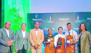 Ron Barceló anuncia los ganadores de competencia