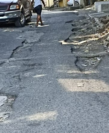 Vecinos de El Nieto, Haina, piden arreglo de sus calles