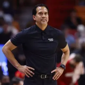 Spoelstra dice el Heat puede devolverle con la misma moneda a Celtics