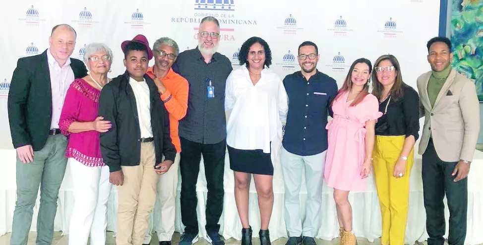 Anacaona Teatro gana premio Resiliencia Teatro Independiente