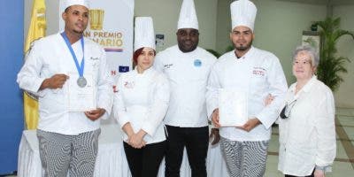 PUCMM gana oro y bronce en Gran Premio Culinario