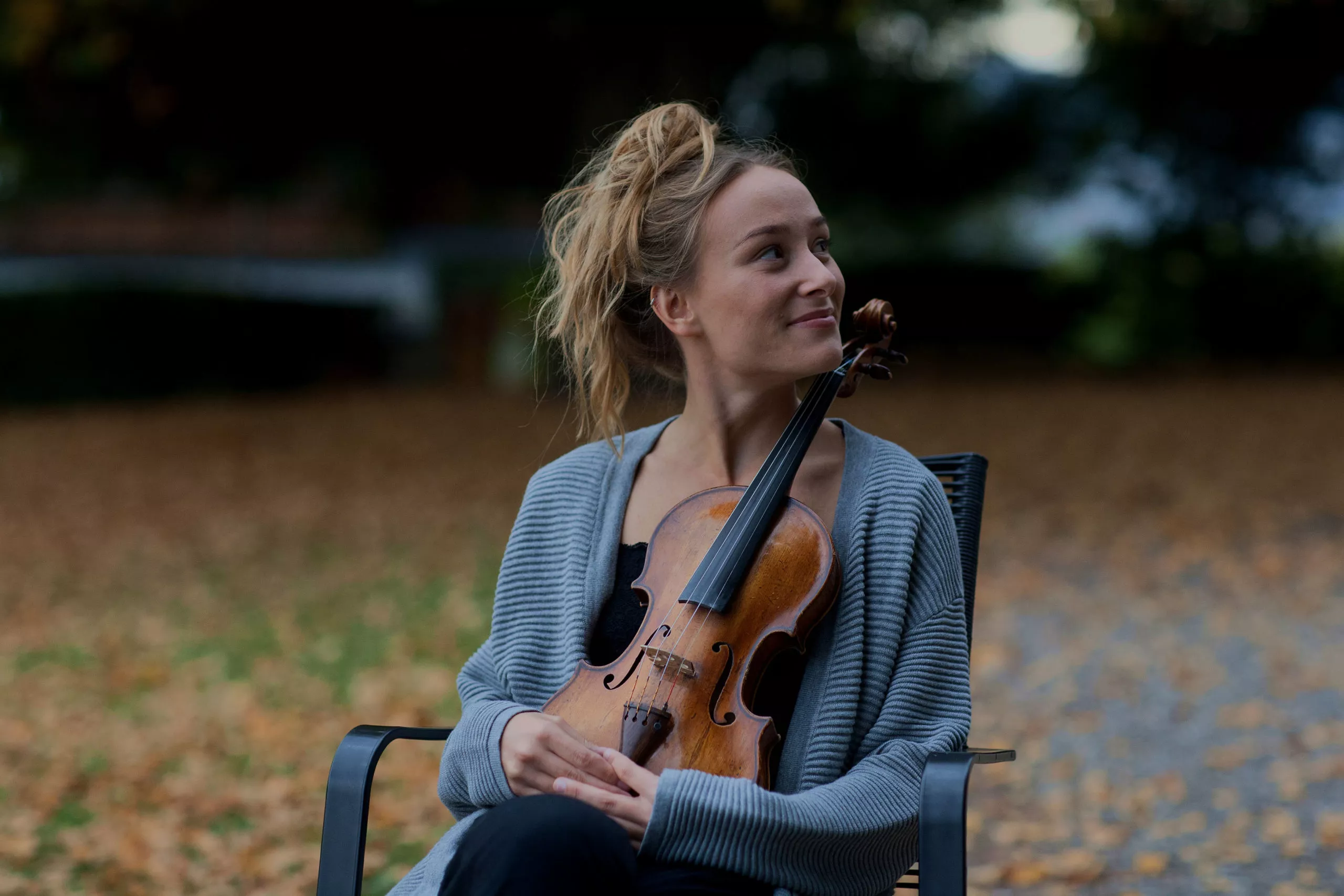 2 Anna Agafia , Violinista danesa (1)