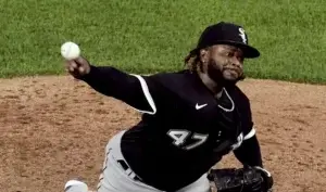 Johnny Cueto estaría en la mira de los Padres de San Diego