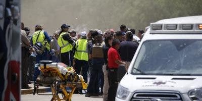 Texas: 18 niños y 3 adultos muertos en tiroteo en escuela