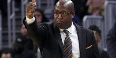 Kings anuncian a Mike Brown como su nuevo entrenador