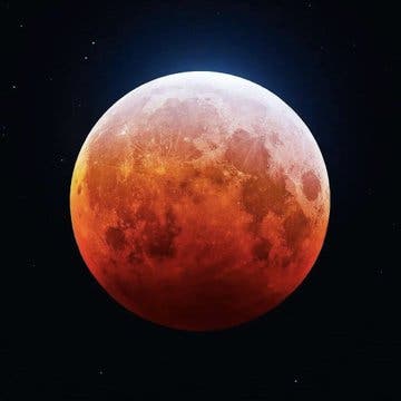 Espectacular eclipse lunar total del 2022