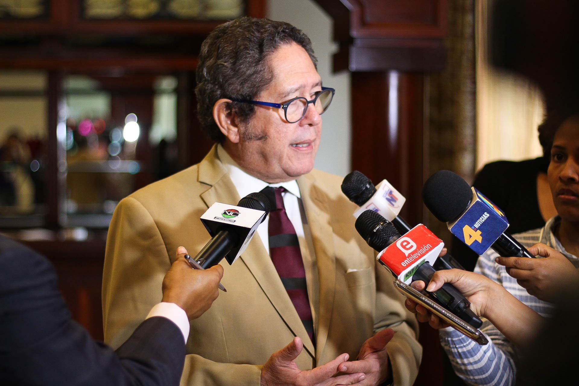 González Nicolás afirma ley no permite minería en SJM sin estudios
